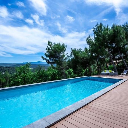 Villa Lumineuse Avec Piscine Clim 1Ere Etage Vue Panoramique Sur Les Montagnes Sur Le Site De La Sainte-Victoire 勒图鲁内 外观 照片